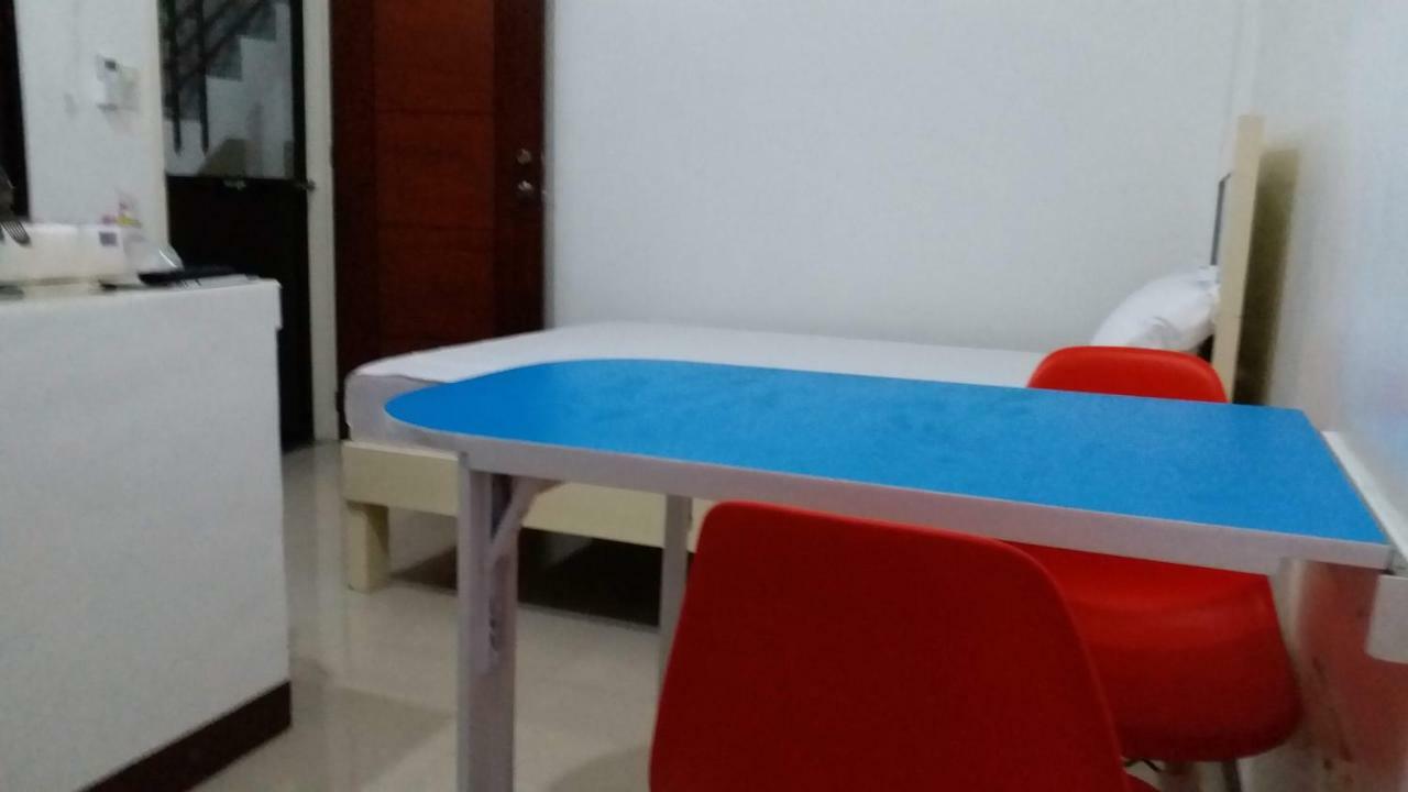 Clark-Pad Inn, Angeles City Ngoại thất bức ảnh