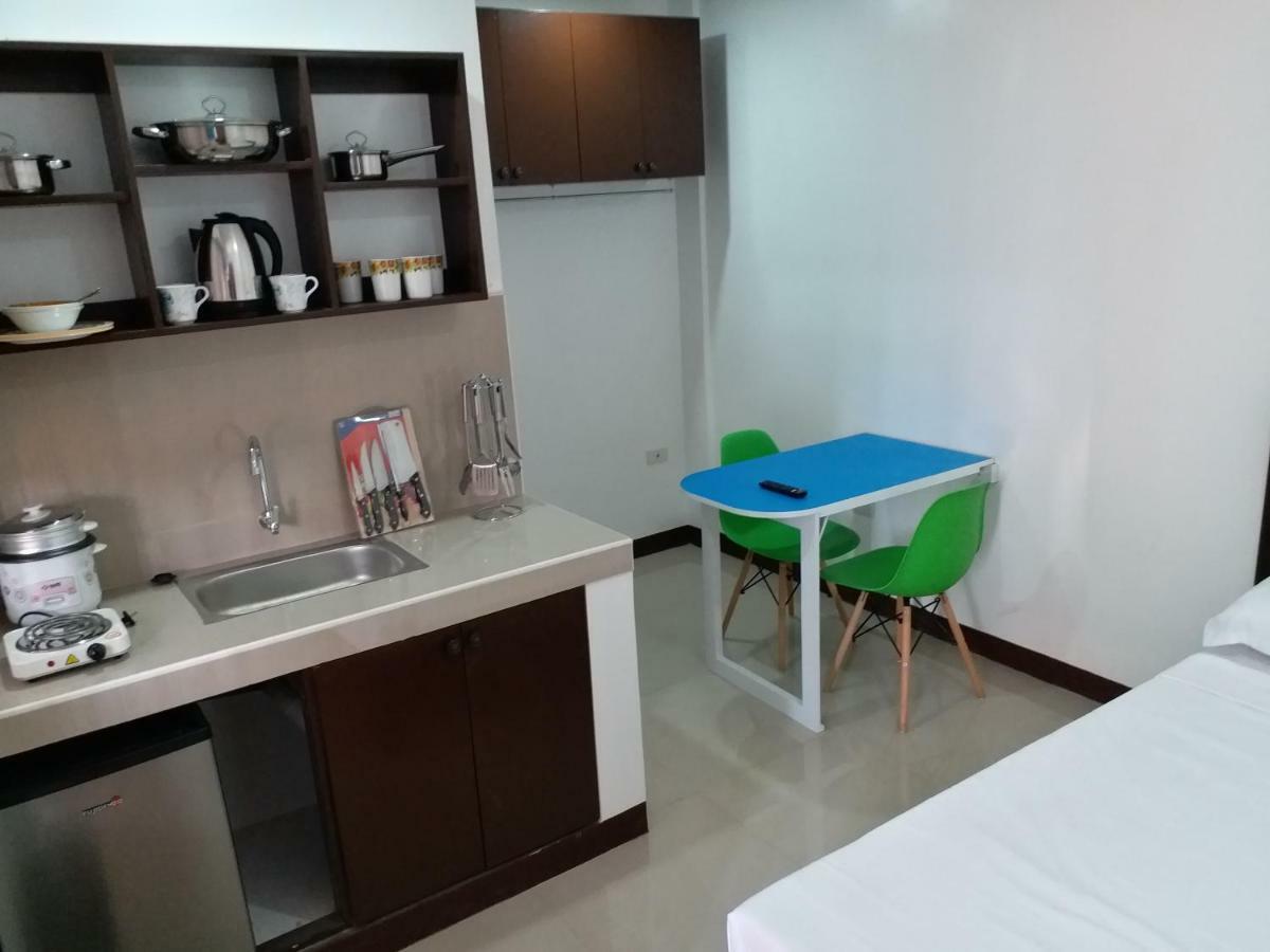 Clark-Pad Inn, Angeles City Ngoại thất bức ảnh