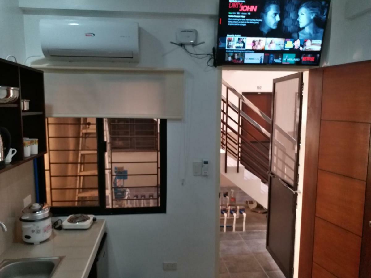 Clark-Pad Inn, Angeles City Ngoại thất bức ảnh