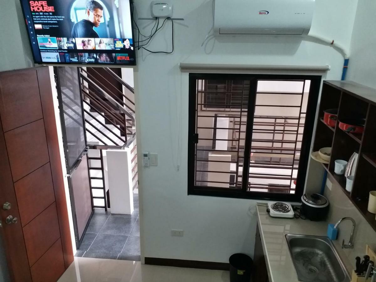 Clark-Pad Inn, Angeles City Ngoại thất bức ảnh